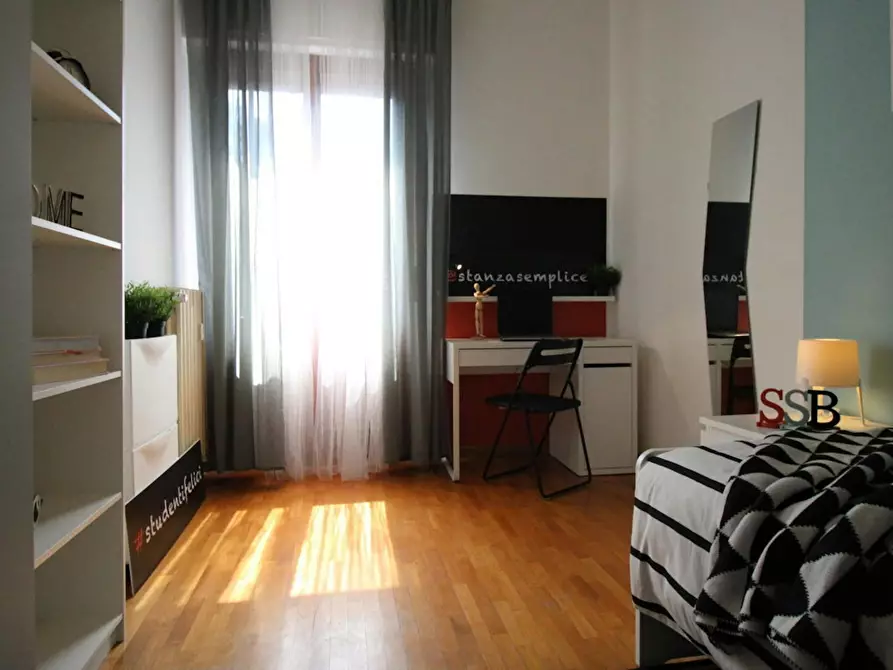 Immagine 3 di Camera in affitto  in Via Bligny a Brescia