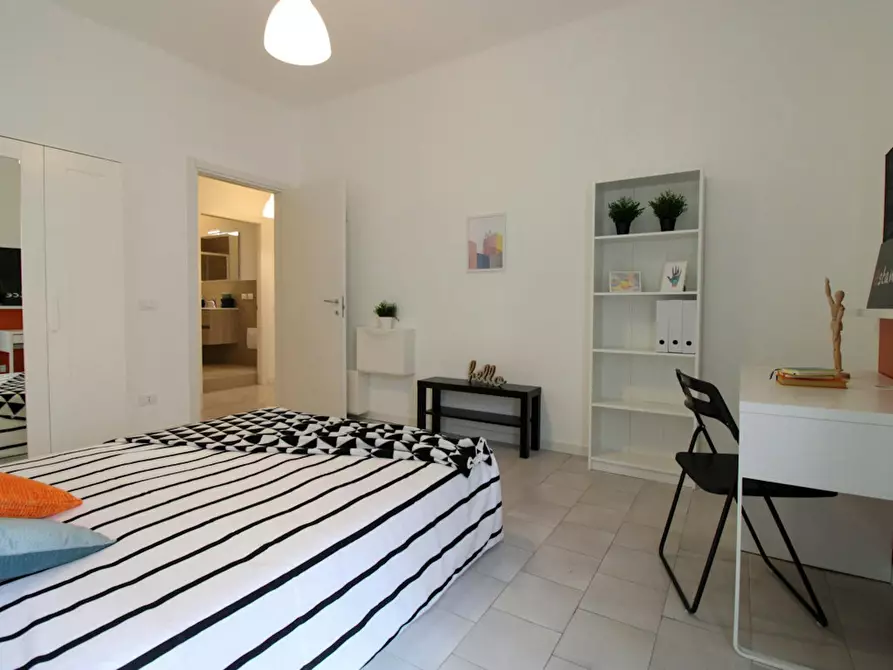 Immagine 3 di Camera in affitto  in Via Alessandro Manzoni a Brescia