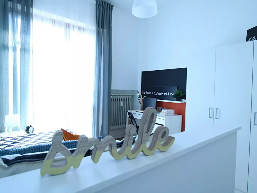 Immagine 5 di Camera in affitto  in Via Guido Zadei a Brescia
