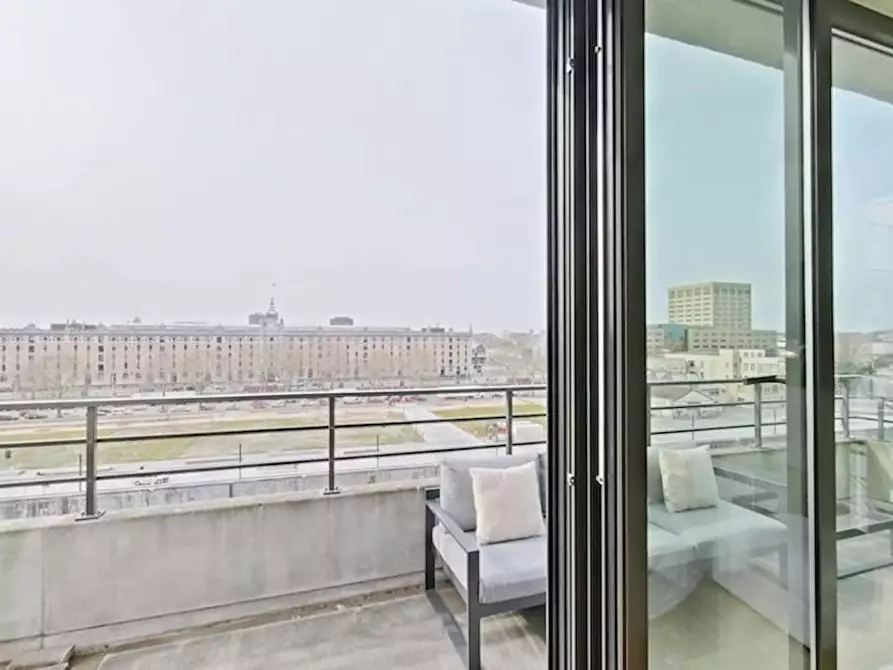 Immagine 7 di Appartamento in affitto  in Quai des Péniches a Bruxelles