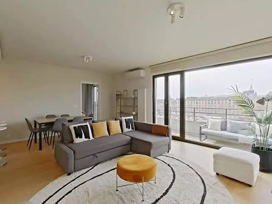 Immagine 2 di Appartamento in affitto  in Quai des Péniches a Bruxelles