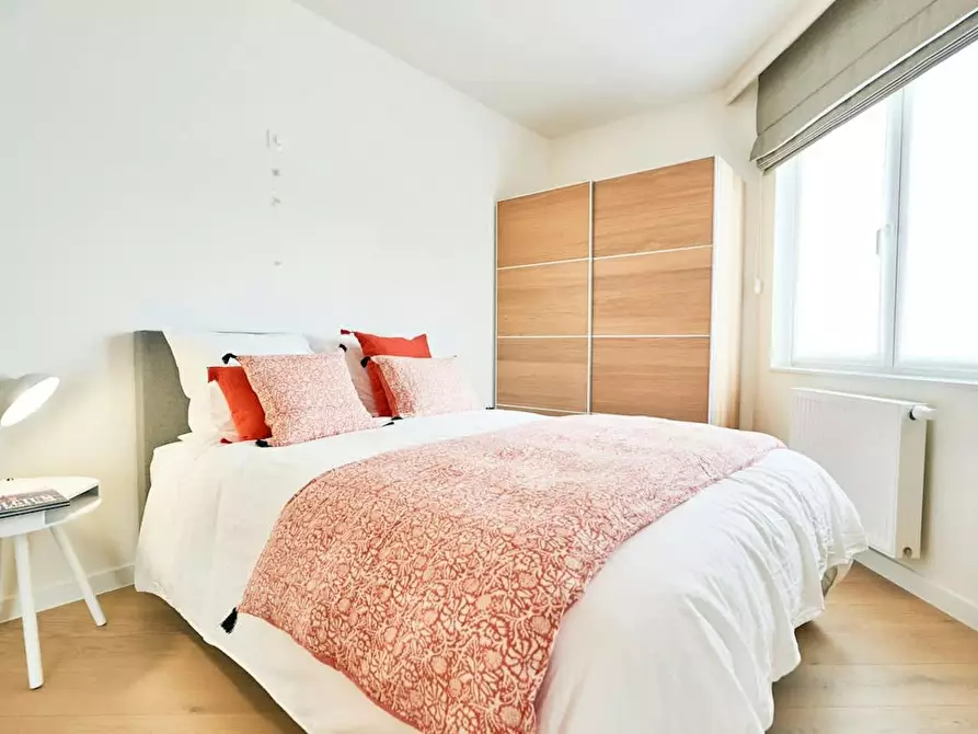 Immagine 2 di Appartamento in affitto  in Boulevard Auguste Reyers a Schaerbeek