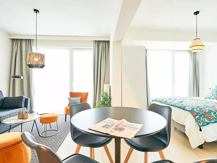 Immagine 3 di Appartamento in affitto  in Boulevard Auguste Reyers a Schaerbeek