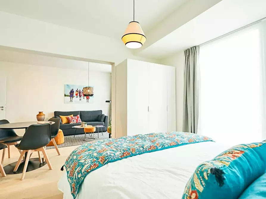 Immagine 5 di Appartamento in affitto  in Boulevard Auguste Reyers a Schaerbeek