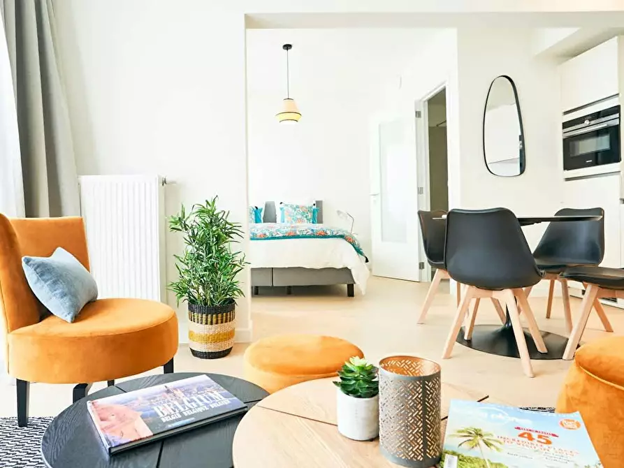 Immagine 4 di Appartamento in affitto  in Boulevard Auguste Reyers a Schaerbeek