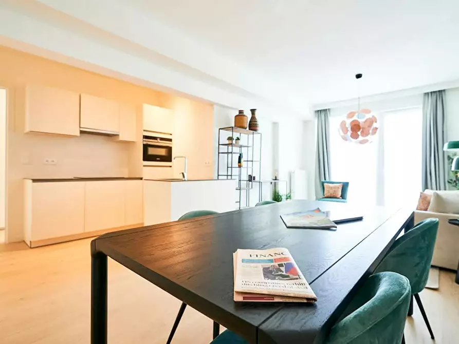 Immagine 5 di Appartamento in affitto  in Boulevard Auguste Reyers a Schaerbeek