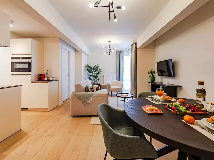 Immagine 8 di Appartamento in affitto  in Boulevard Auguste Reyers a Schaerbeek