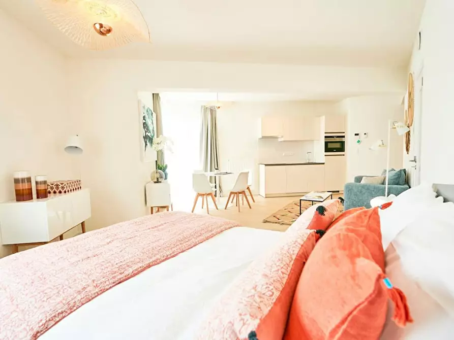 Immagine 4 di Appartamento in affitto  in Boulevard Auguste Reyers a Schaerbeek