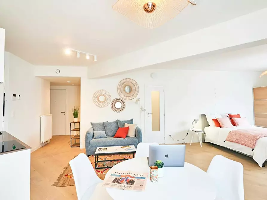 Immagine 7 di Appartamento in affitto  in Boulevard Auguste Reyers a Schaerbeek