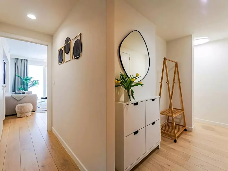 Immagine 8 di Appartamento in affitto  in Boulevard Auguste Reyers a Schaerbeek