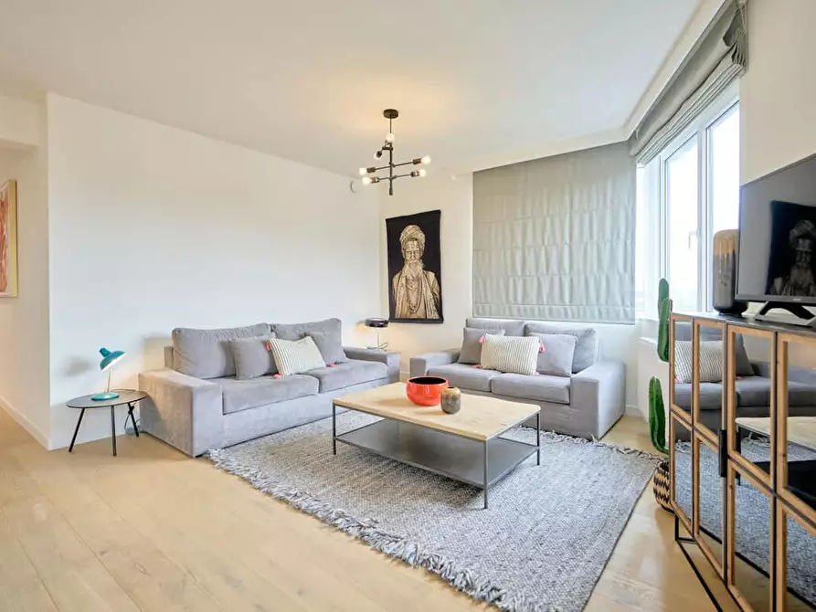 Immagine 6 di Appartamento in affitto  in Boulevard Auguste Reyers a Schaerbeek