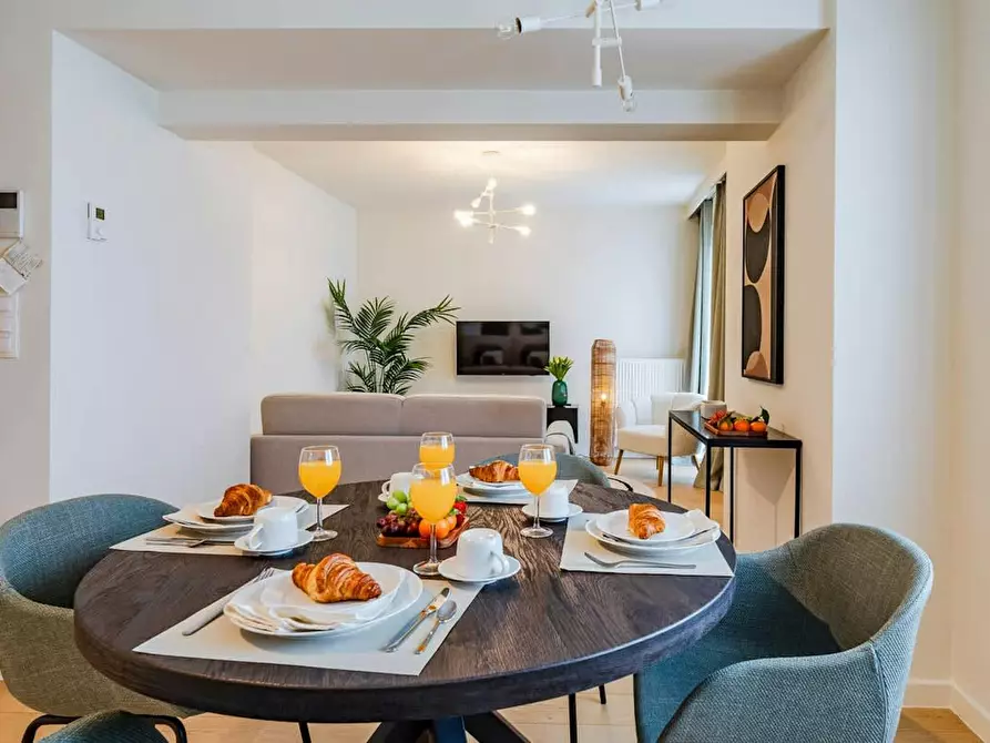 Immagine 3 di Appartamento in affitto  in Boulevard Auguste Reyers a Schaerbeek