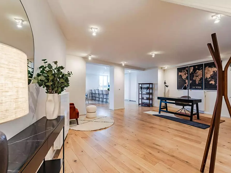 Immagine 8 di Appartamento in affitto  in Sint Michielswarande a Etterbeek