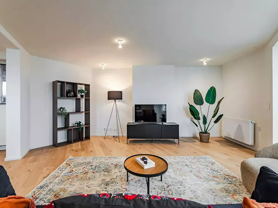 Immagine 7 di Appartamento in affitto  in Sint Michielswarande a Etterbeek