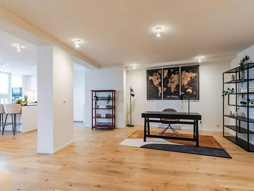 Immagine 10 di Appartamento in affitto  in Sint Michielswarande a Etterbeek