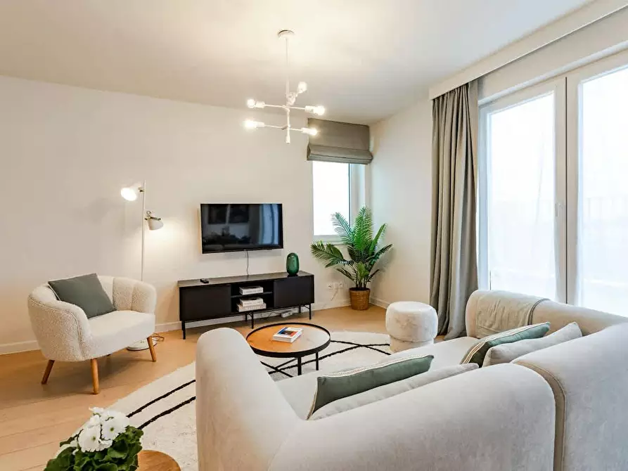 Immagine 9 di Appartamento in affitto  in Boulevard Auguste Reyers a Schaerbeek