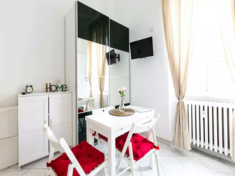 Immagine 9 di Appartamento in affitto  in Via Paolo Bassi a Milano