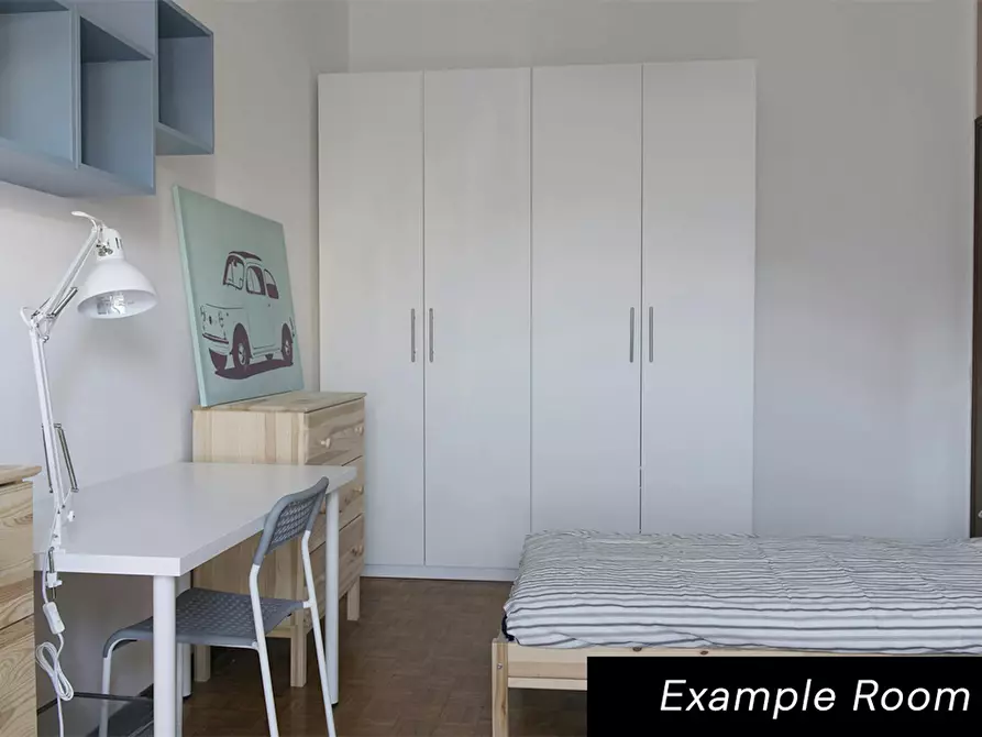 Immagine 2 di Camera condivisa in affitto  in Via Orti a Milano