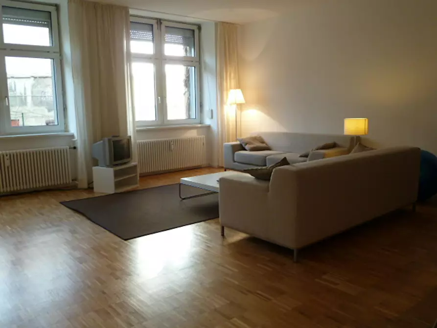 Immagine 3 di Appartamento in affitto  in Kurfürstenstraße a Berlin