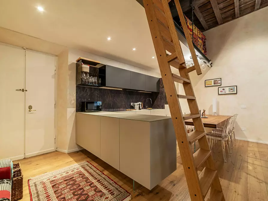 Immagine 7 di Appartamento in affitto  in Vicolo del Divino Amore a Roma