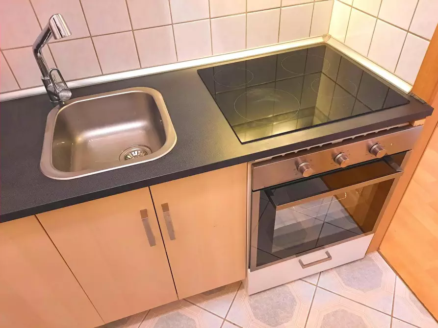 Immagine 8 di Camera in affitto  in Mittelstraße a Freienhagen