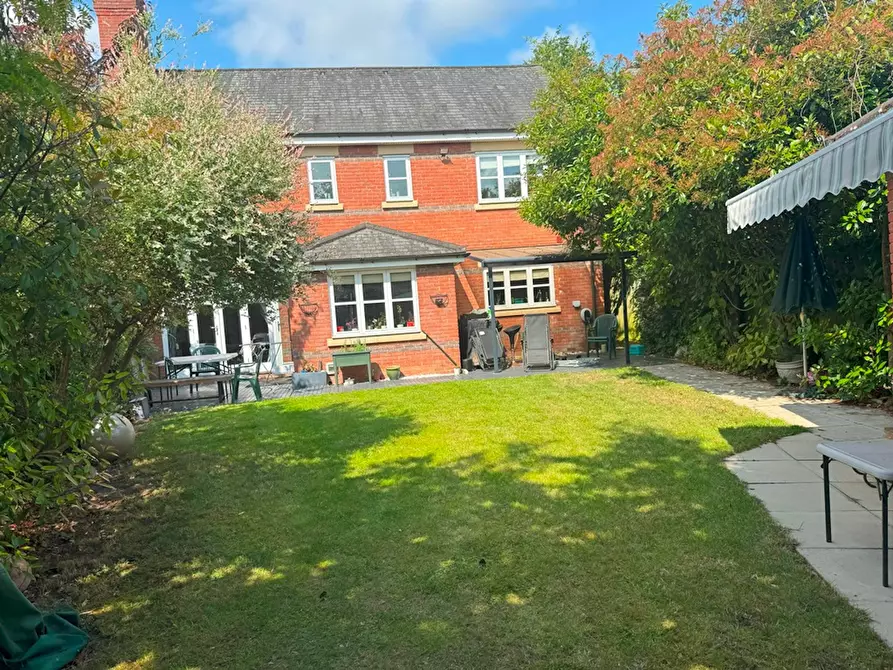 Immagine 8 di Camera in affitto  in Rosemary Drive a St Albans