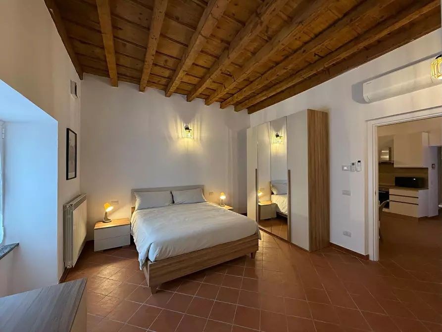 Immagine 4 di Appartamento in affitto  in Via Biella a Milano