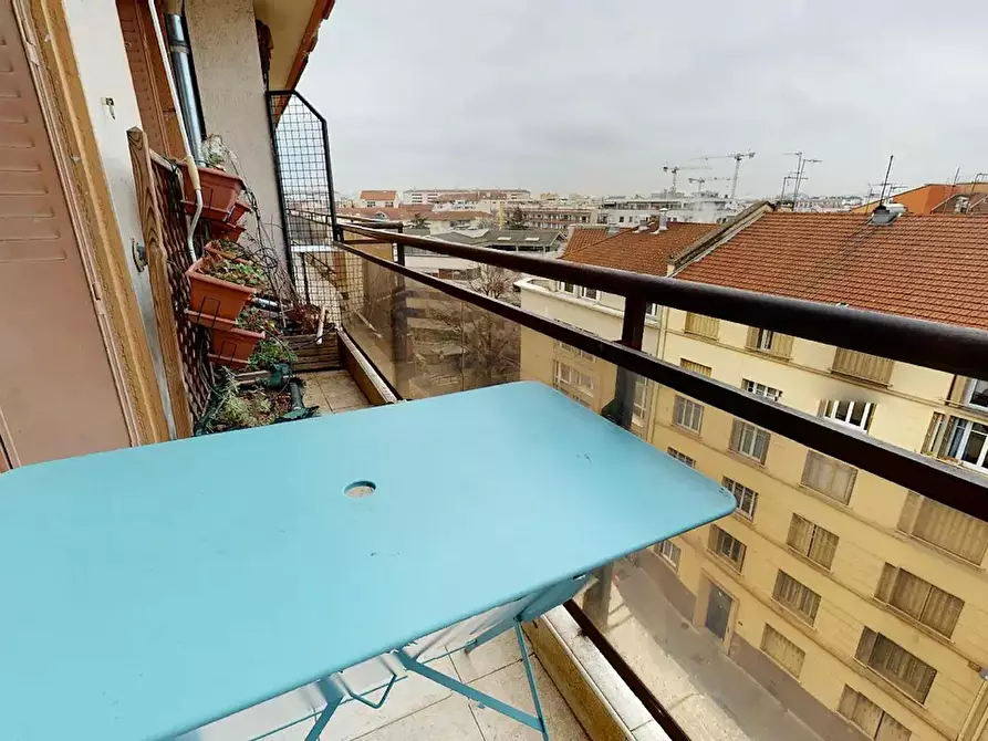 Immagine 5 di Camera in affitto  in Rue Charles Montaland a Villeurbanne