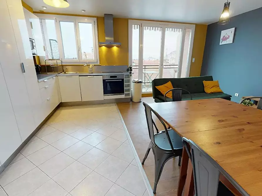 Immagine 7 di Camera in affitto  in Rue Charles Montaland a Villeurbanne