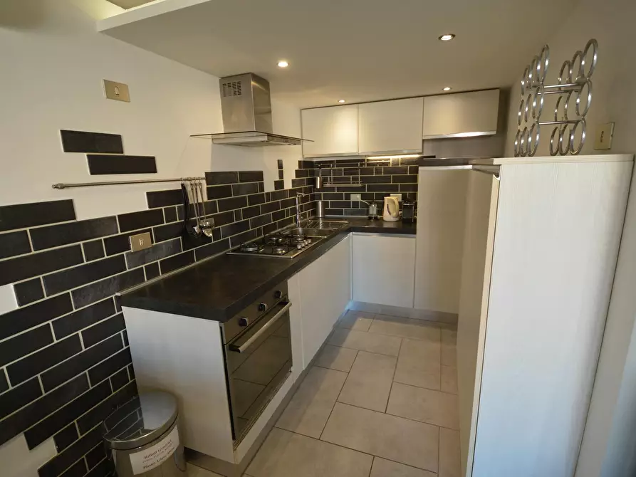 Immagine 9 di Appartamento in affitto  in Via Casilina a Roma