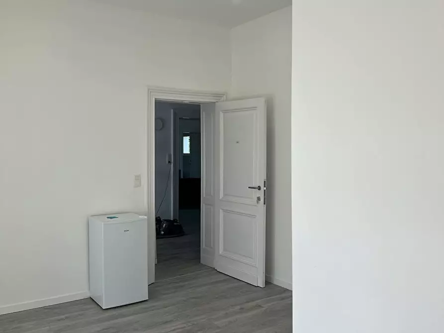 Immagine 5 di Camera in affitto  in Rue Hanoteau a Gilly