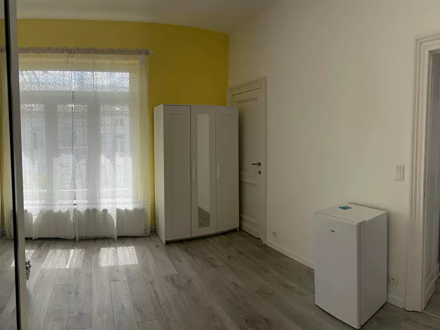 Immagine 3 di Camera in affitto  in Rue Hanoteau a Gilly