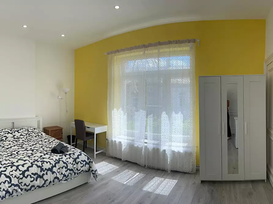 Immagine 2 di Camera in affitto  in Rue Hanoteau a Gilly