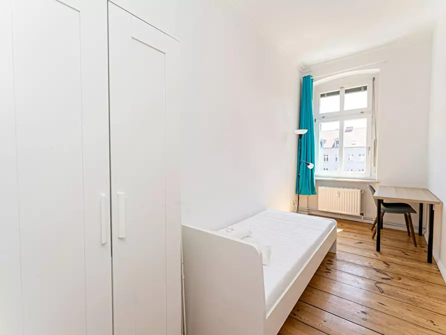 Immagine 2 di Camera in affitto  in Greifswalder Straße a Berlin