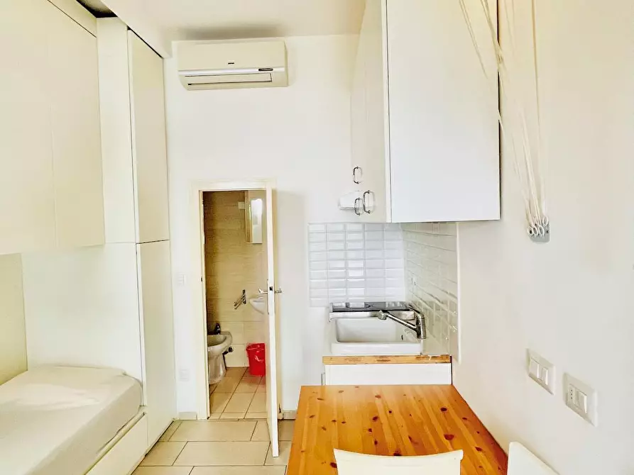 Immagine 2 di Appartamento in affitto  in Via Carroccio a Milano