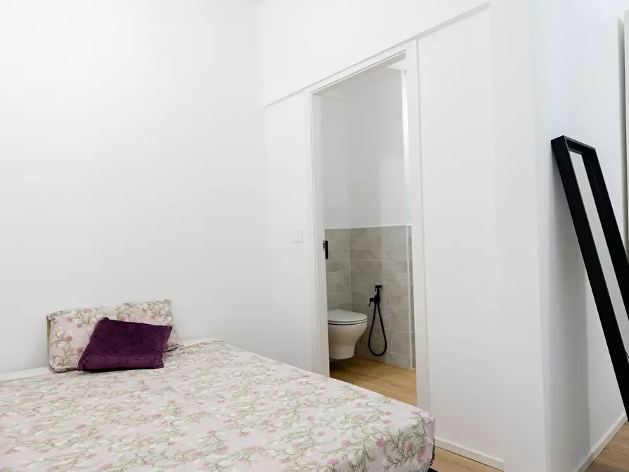 Immagine 1 di Camera in affitto  in Via Don Giovanni Bosco a Milano