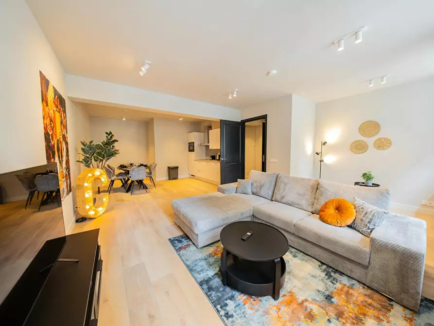 Immagine 2 di Appartamento in affitto  in Jufferstraat a Rotterdam