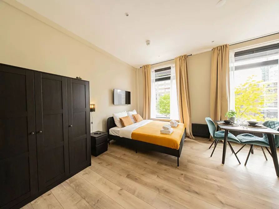 Immagine 1 di Appartamento in affitto  in Binnenrotte a Rotterdam