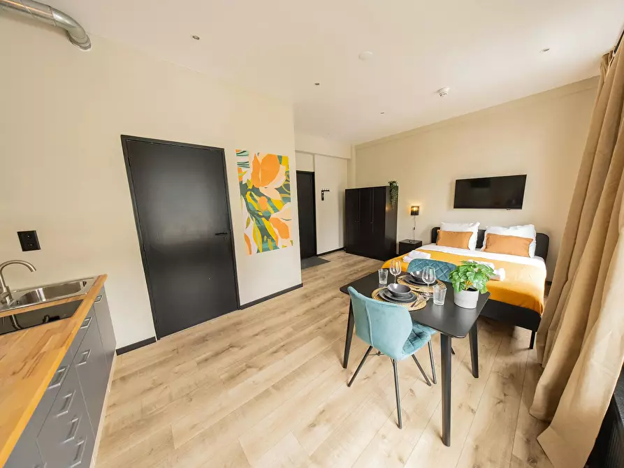 Immagine 4 di Appartamento in affitto  in Binnenrotte a Rotterdam