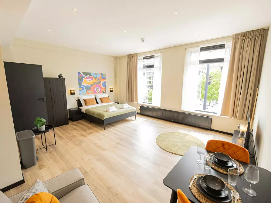 Immagine 1 di Appartamento in affitto  in Binnenrotte a Rotterdam