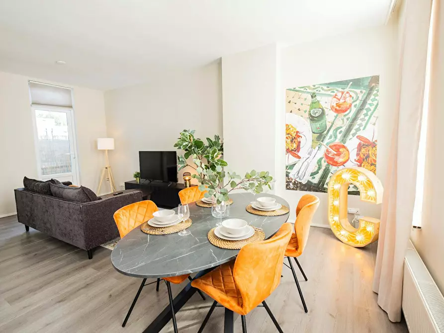 Immagine 1 di Appartamento in affitto  in Zwart Janstraat a Rotterdam