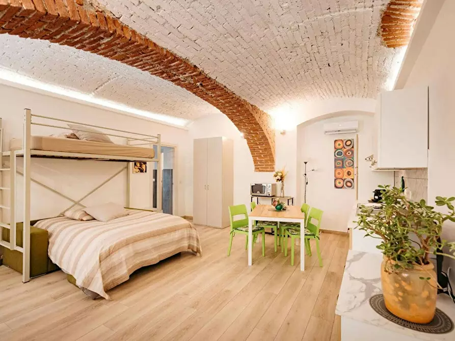 Immagine 2 di Appartamento in affitto  in Via San Domenico a Torino