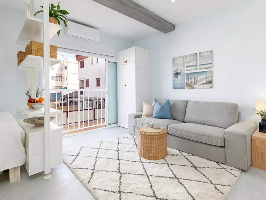 Immagine 3 di Appartamento in affitto  in Carrer de Francesc Cubells a Valencia