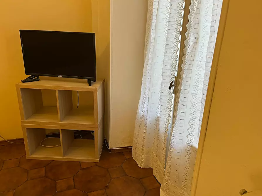 Immagine 3 di Camera in affitto  in Via Silvio Pellico a Torino