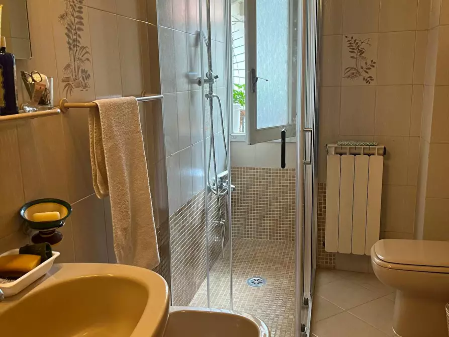 Immagine 9 di Camera in affitto  in Via Silvio Pellico a Torino
