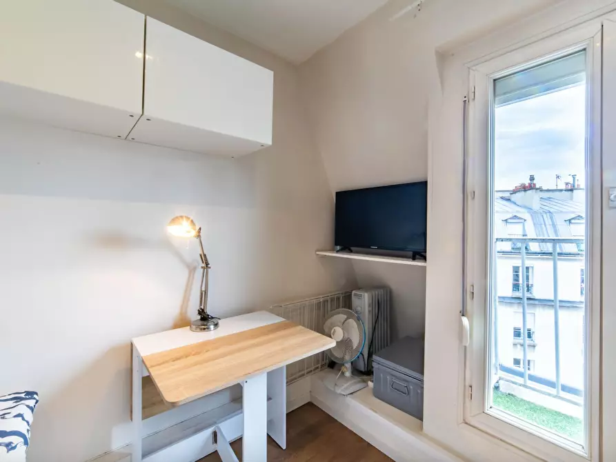 Immagine 10 di Appartamento in affitto  in Rue de Montreuil a Paris