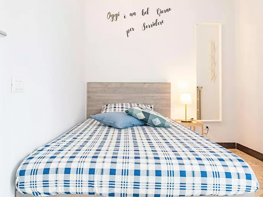 Immagine 3 di Camera in affitto  in Viale Giovanni Suzzani a Milano