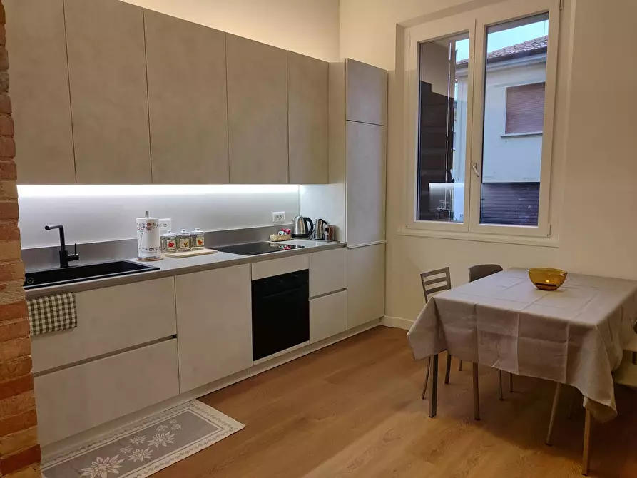 Immagine 9 di Camera in affitto  in Via Nicolò Miretto a Padova