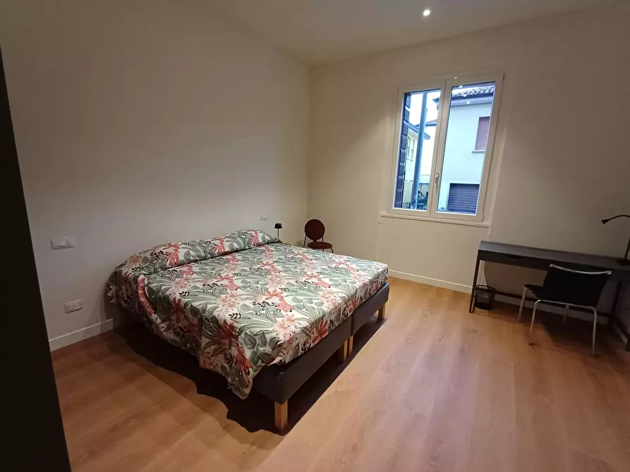 Immagine 1 di Camera in affitto  in Via Nicolò Miretto a Padova