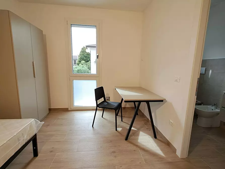 Immagine 10 di Camera in affitto  in Via Giuseppe Garibaldi a Albignasego